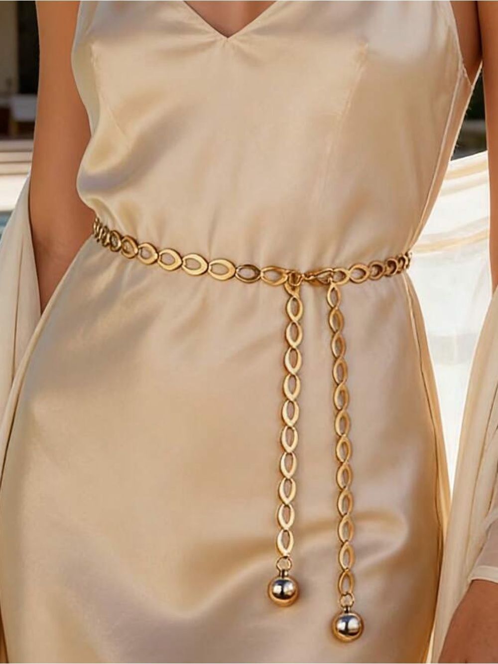 Gold Link Chain Waist Belt - Elegant Women Accessories R 602